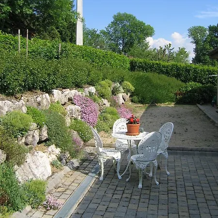 La Chenaz Bed & Breakfast 3*